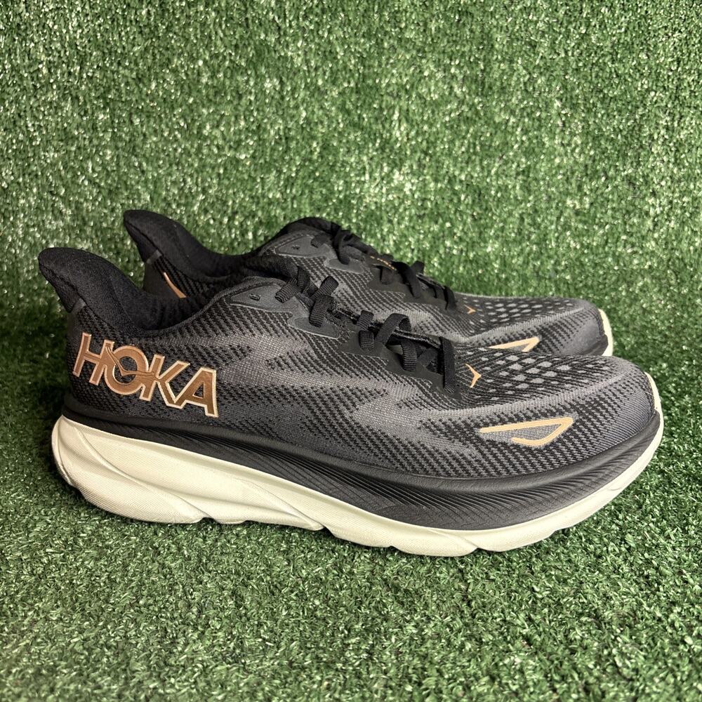 Hoka One One Clifton 9 Womens Comfort Running Shoes Size 10.5 B - Worn 1X!
